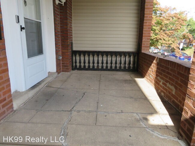 Building Photo - 3 br, 1 bath House - 870 Anchor St.