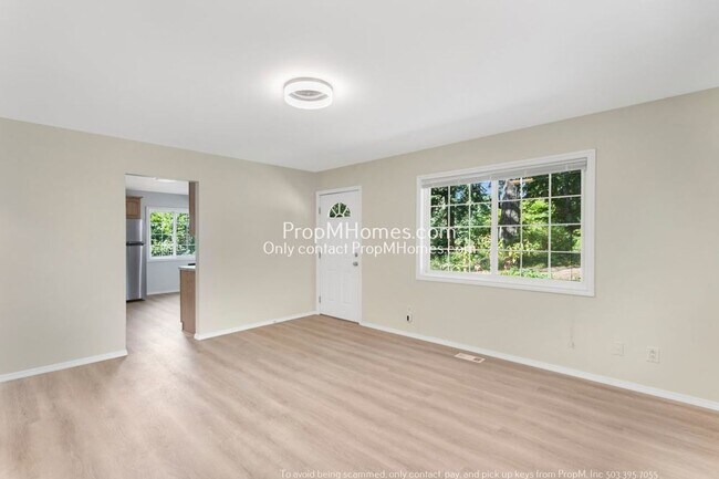 Foto del edificio - 5322 SW Coronado St