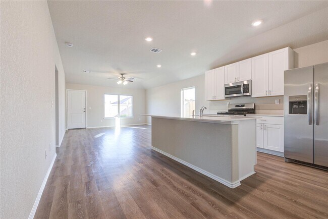 Foto del edificio - 127 Sterling River Ln