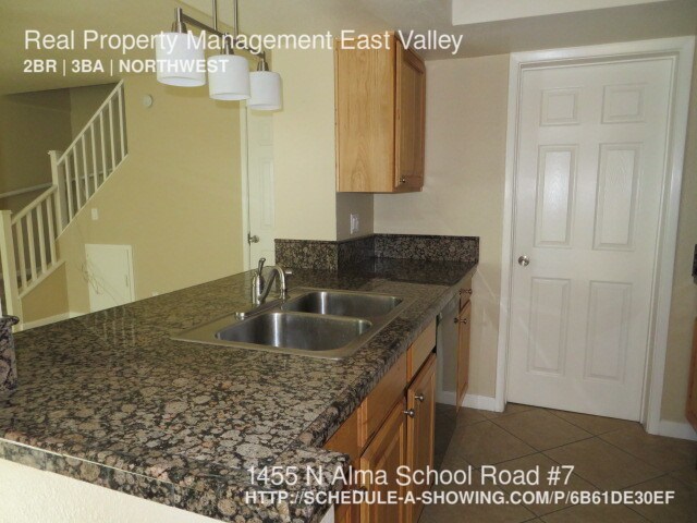 Building Photo - 1455 N Alma School Rd