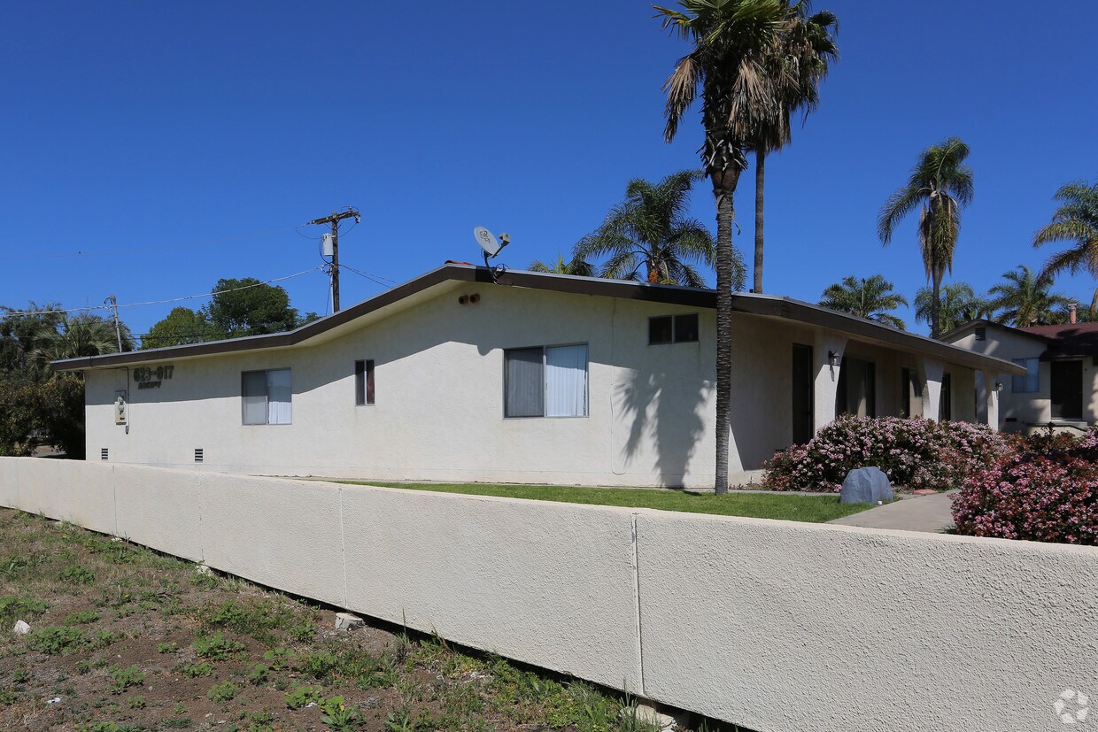 Foto del edificio - 617-623 W California Ave