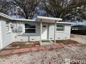 Front - 2776 41st Ave N