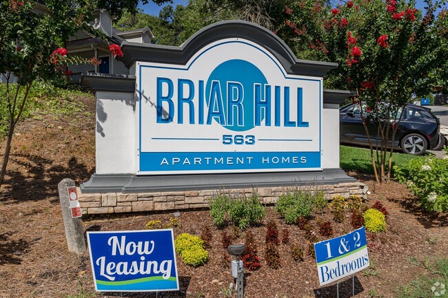 Foto del edificio - Briarhill 563 Apartments