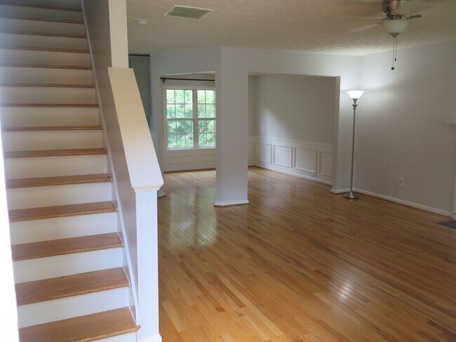 Foto del edificio - 3579 Patti Pkwy