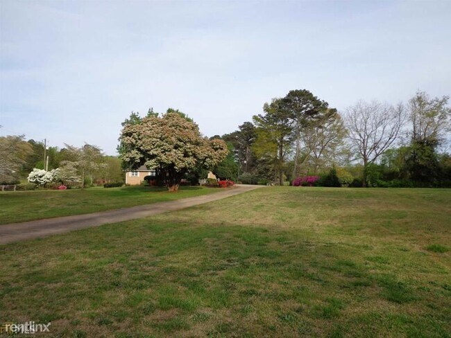 Building Photo - 4 br, 2 bath House - 158 Crumbley Road