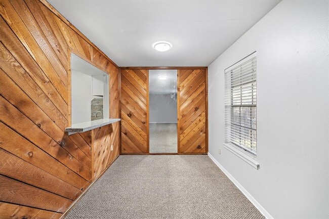 Building Photo - 9009 Gaylord Dr