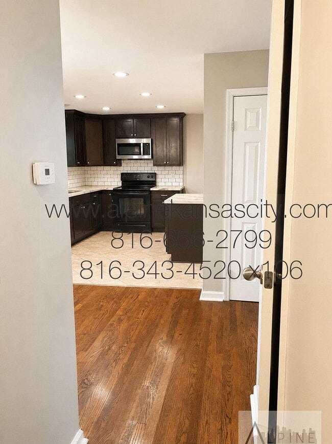 Building Photo - Ranch Home in Gracemor