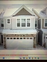 Building Photo - 27849 Birchwood Ct