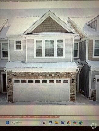 Building Photo - 27849 Birchwood Ct