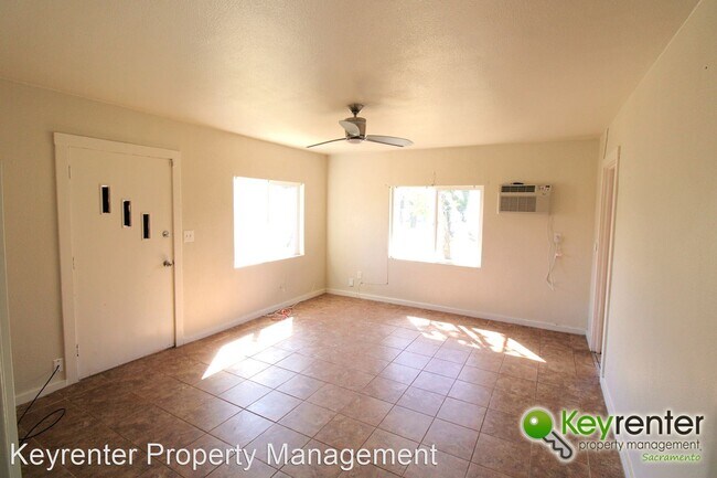 Building Photo - 2 br, 1 bath House - 6028 Rio Linda Blvd