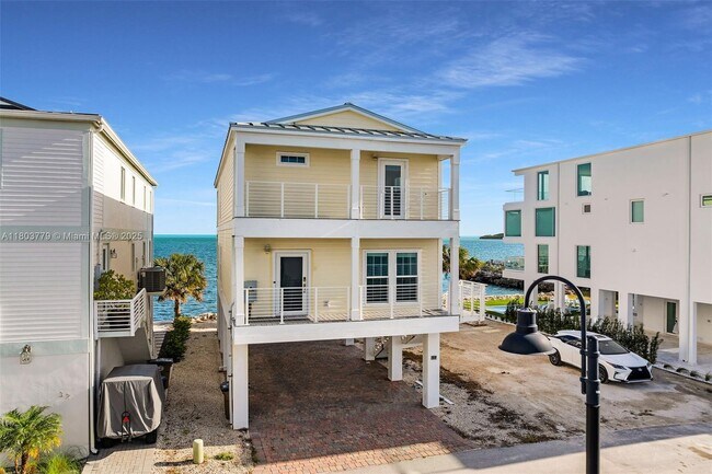 Foto del edificio - 94825 Overseas Hwy