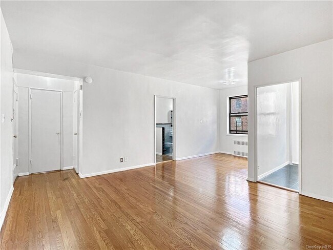Foto del edificio - 3130 Grand Concourse