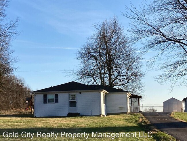 Building Photo - 2 br, 1 bath House - 638 Miller Road