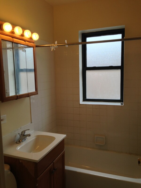 Foto del edificio - 4850 W Adams St