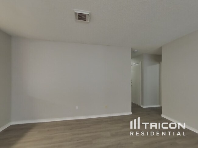 Foto del edificio - 8130 Ocean Meadow Dr