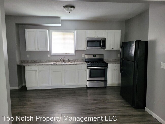 Building Photo - 4 br, 2 bath House - 616 1st Ave