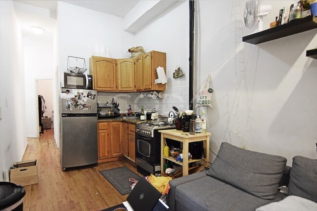 Foto del edificio - 192 Greenpoint Ave
