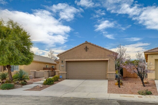 Foto del edificio - Aliante Single Story Beauty!