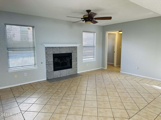 Building Photo - 1449 Sara Danielle Pl