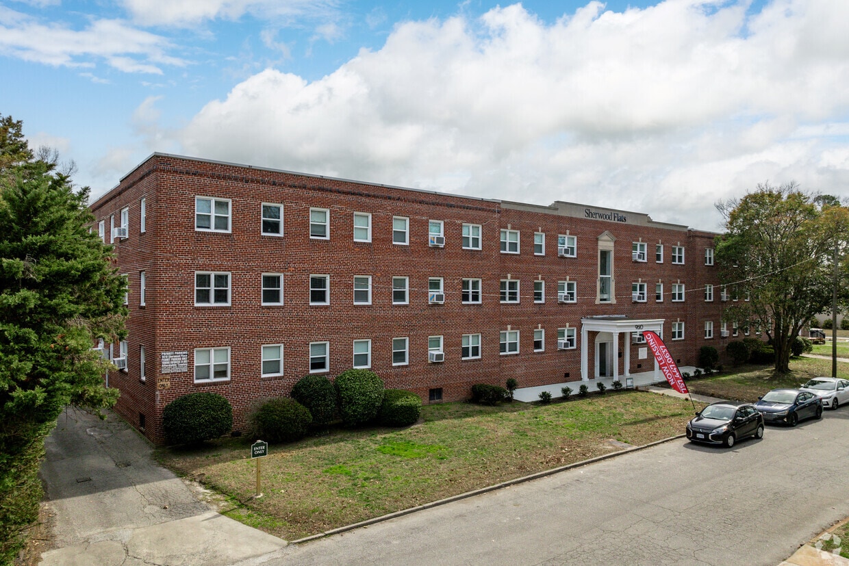 Primary Photo - Sherwood Flats