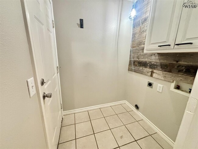 Foto del edificio - 5207 Northview Dr
