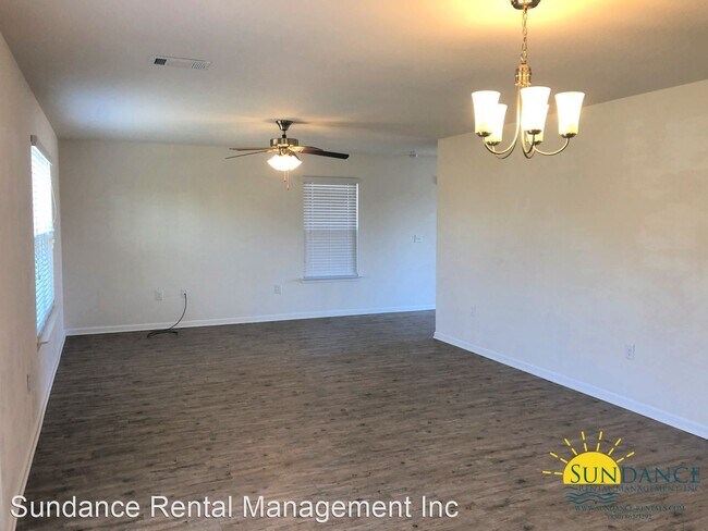 Building Photo - 4 br, 2.5 bath House - 715 Widgeon Way