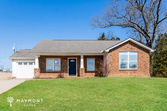 Building Photo - 100 Amos Springs Way