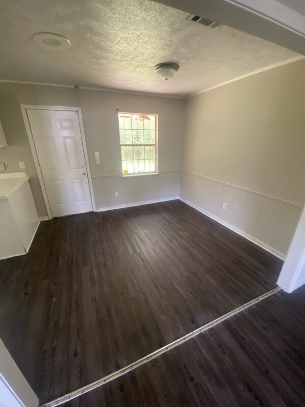 32 Elaine Ct, Jackson, MS 39204 House Rental in Jackson, MS