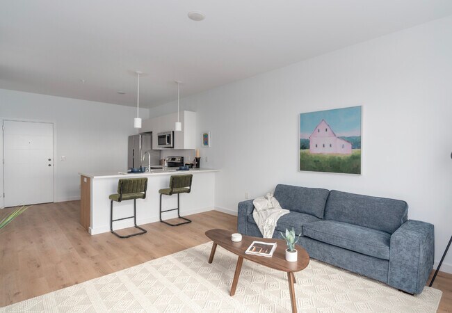 Building Photo - Spacious 2-Bedroom, 2-Bath Retreat: Ultima...