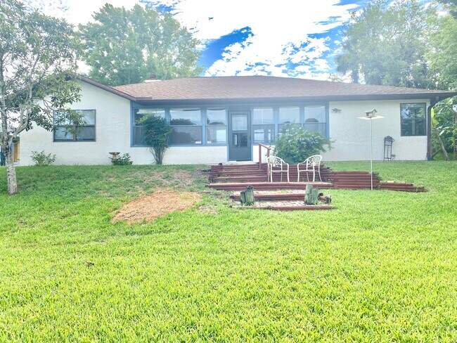Building Photo - 32 Cleveland Ct