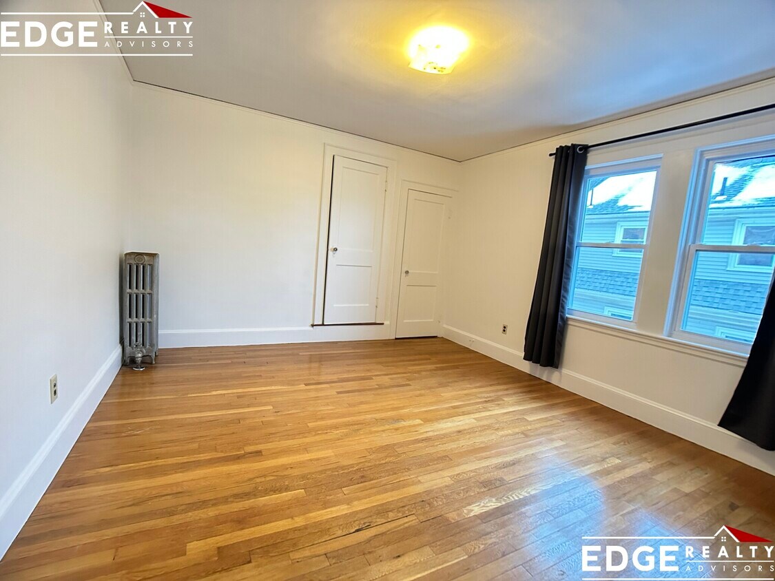 Foto del edificio - 152 Brayton Rd