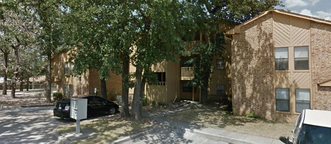 Building Photo - Residential 5 Unit Condo Investment Pkg.