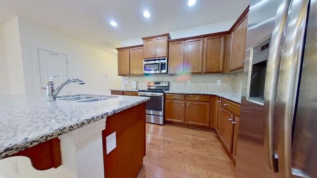 Building Photo - 4013 Canterwood Dr