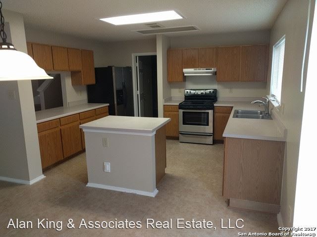 Foto del edificio - 3 br, 2.5 bath House - 7402 Autumn Brook
