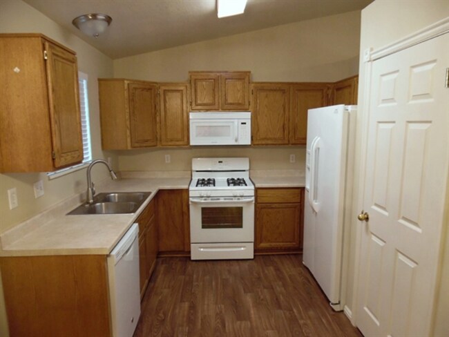 Building Photo - 1683 Archer Estates Dr