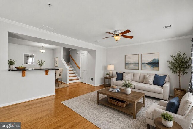 Foto del edificio - 6478 Cornwall Dr