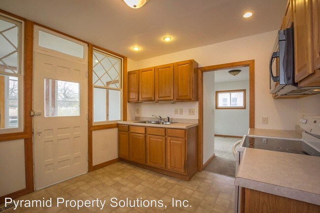 Building Photo - 2 br, 1 bath House - 1716 23rd St