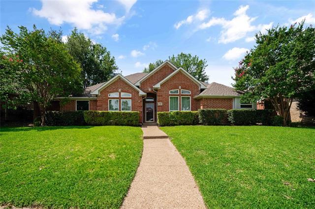 Foto principal - 243 Park Valley Dr