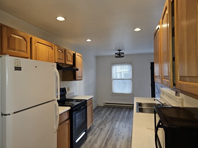 Building Photo - 1070 Elk Run Ln