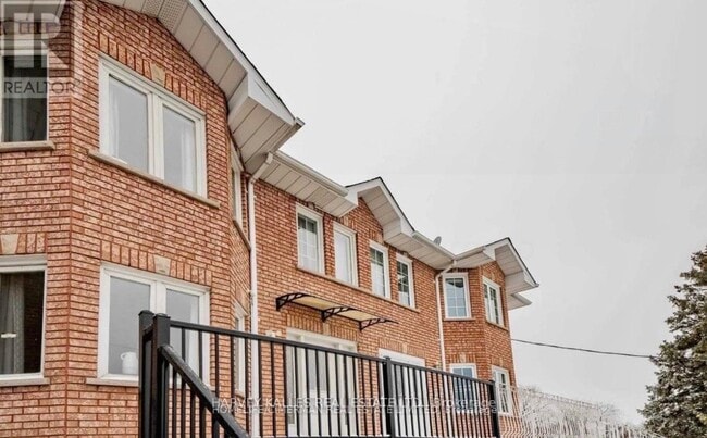 Building Photo - 394 Caledonia Rd