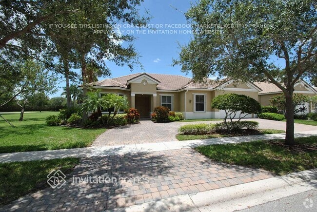 Building Photo - 9646 Savannah Estates Dr