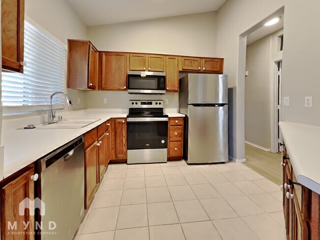 Foto del edificio - 17217 N Larkspur Ln