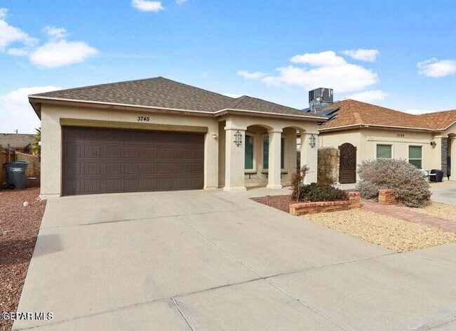 Foto del edificio - 3745 Loma Brisa Dr