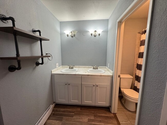 Foto del edificio - Clean & Comfortable 2 Bed / 2 Bath Condo – Central Reno – $1,450/mo