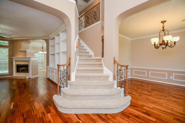 Building Photo - 31 Berry Blossom Dr