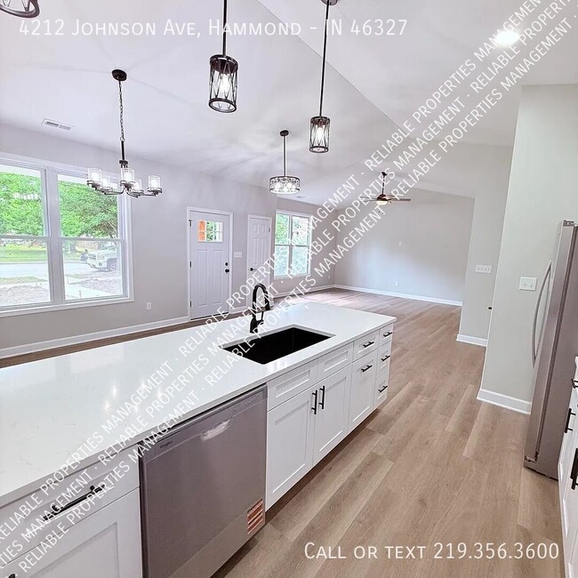 Building Photo - 4212 Johnson Ave