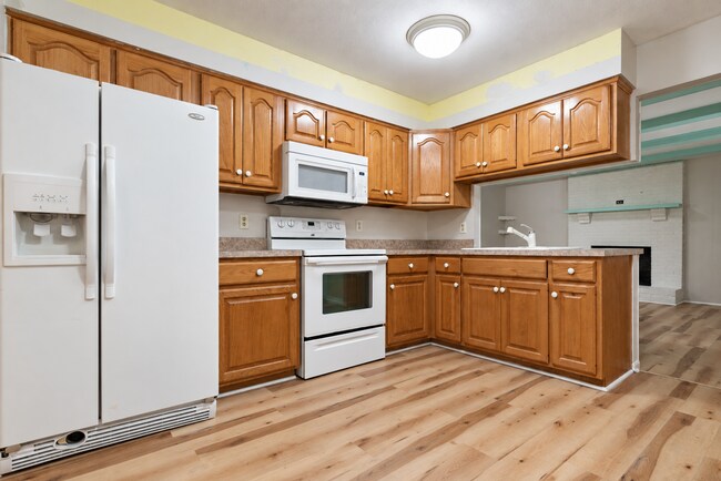 Foto del edificio - 7209 Lawnside Dr