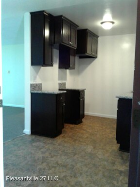 Foto del edificio - 540-540 E Pleasant St