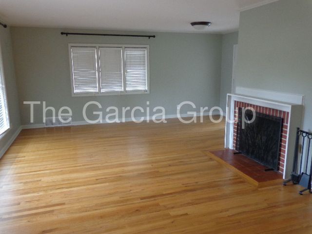 Foto del edificio - 12240 SW Douglas St