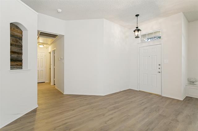 Foto del edificio - 7063 Juniper Dr